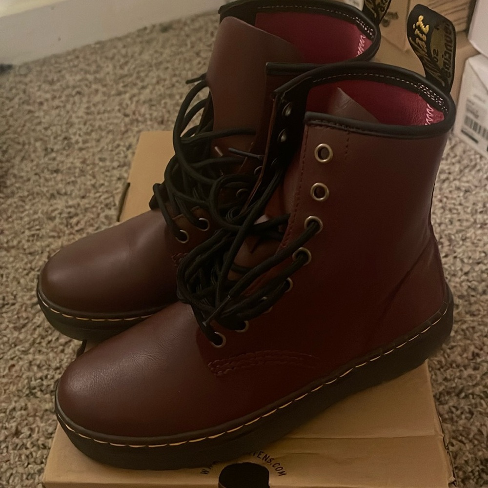 Doc Martens Cherry Red
